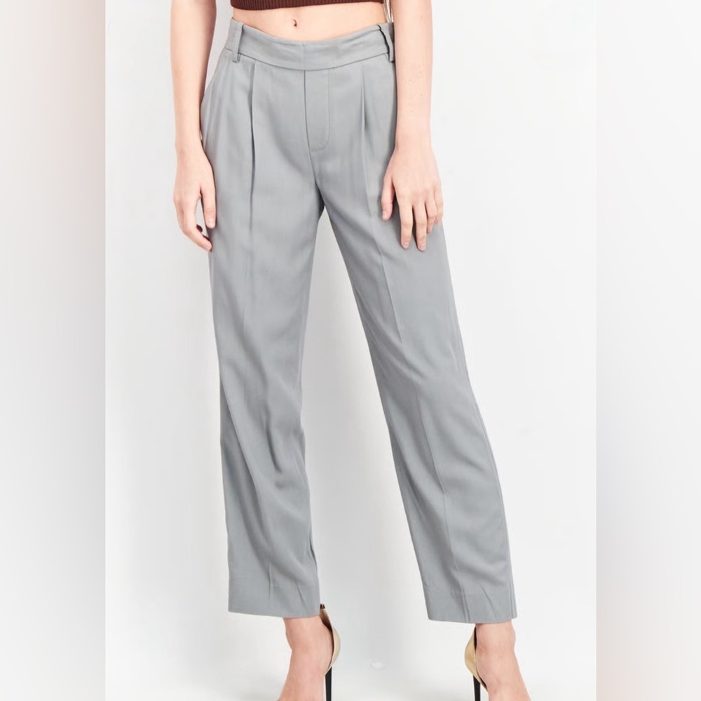 Vince Women’s Cropped Pleated Pull On Viscose Trousers In Light Gray Sz M